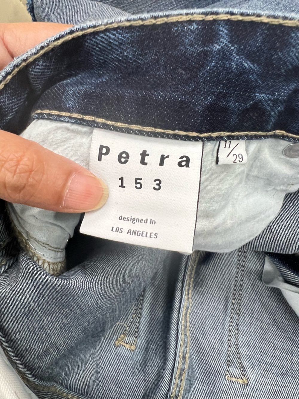Petra 153 Straight Leg Boyfriend High Rise Distressed Jeans Blue Size 11/29 NWT - Picture 13 of 14